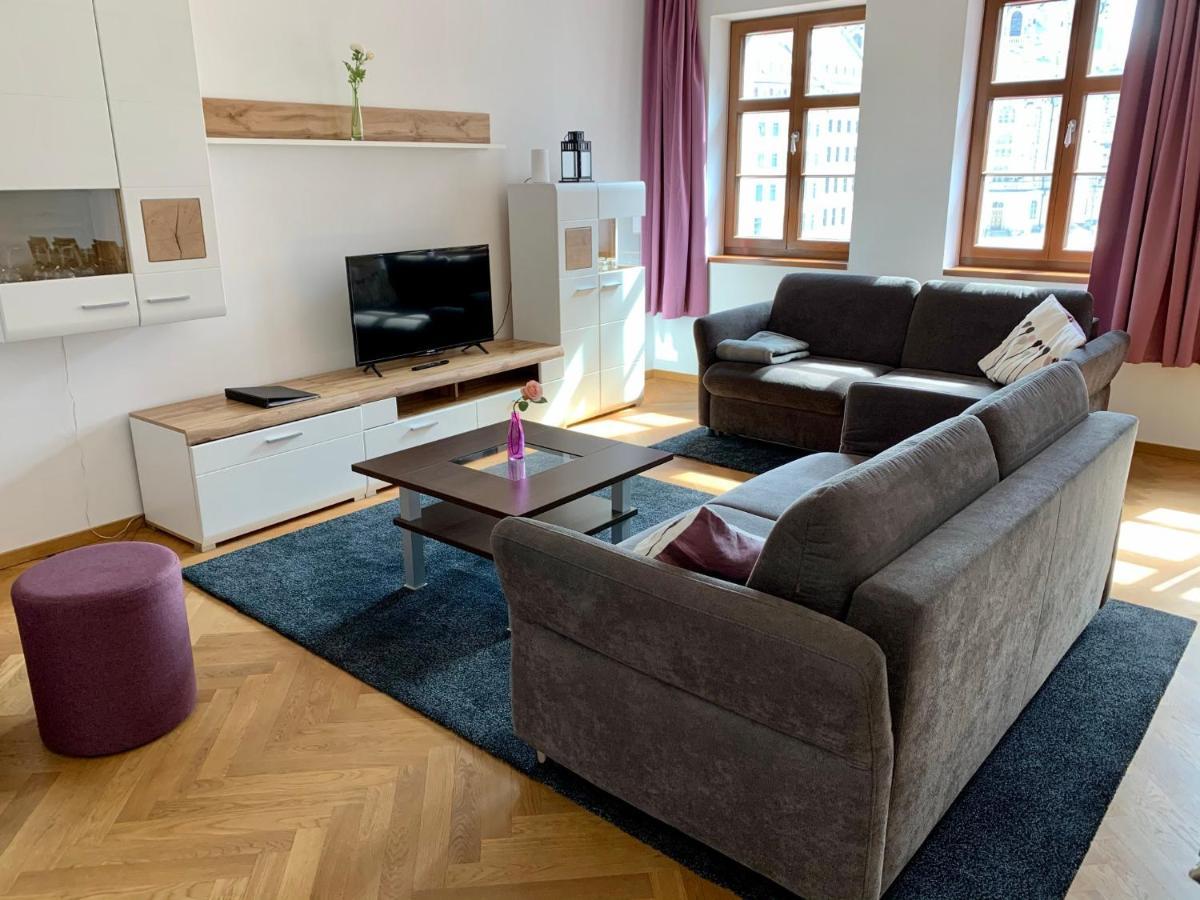 Familienapartment An Der Frauenkirche Dresden Bagian luar foto